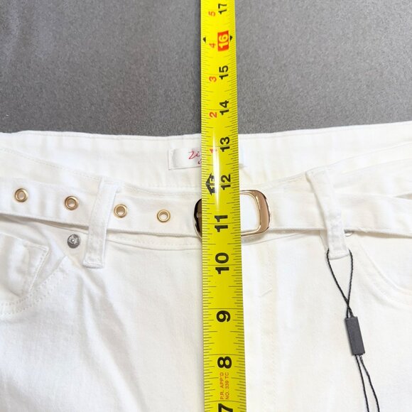 Vigoss Women's Stretch High Rise Straight Leg Belted Ivory Jeans Size 15/32 NWT - Picture 9 of 11